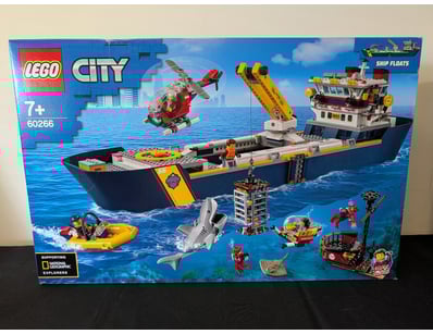 **UNRESERVED** COOKIE'S LIFETIME COLLECTION OF ... - Lot 911