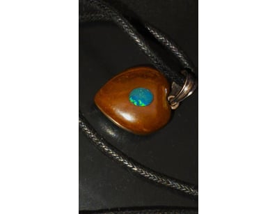 UNRESERVED Affordable Jewellery (A988) - Lot 1105