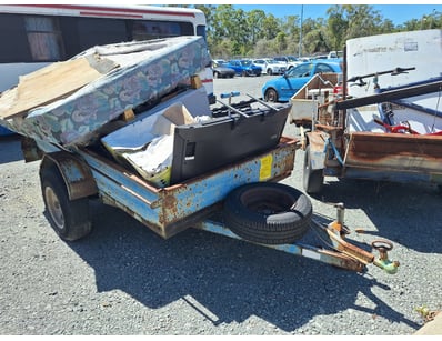 City of Gold Coast Abandoned Vehicles (ON4443) - Lot 73