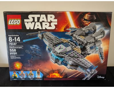 **UNRESERVED** LIFETIME COLLECTION OF LEGO PART... - Lot 688