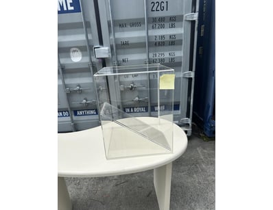 Jewellery Retailer Store Closure (A1001) - Lot 619