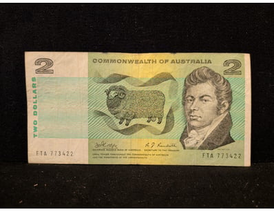 COMMONWEALTH OF AUSTRALIA TWO DOLLARS BANKNOTE

...