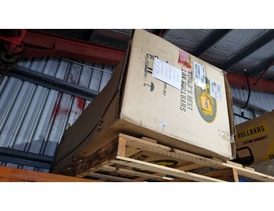 MOSTLY UNRESERVED 4x4 WORKSHOP BUSINESS CLOSURE... - Lot 136