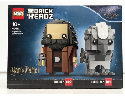 **UNRESERVED** LEGO BrickHeadz set 40412 featuring...