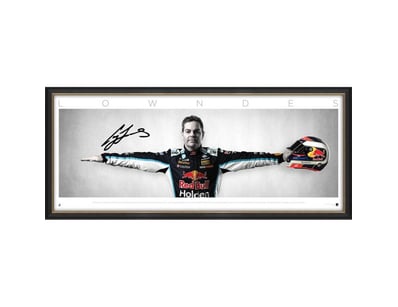Iconic Memorabilia (A978) - Lot 139