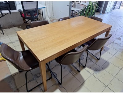 House & Homewares (A91001) - Lot 2098