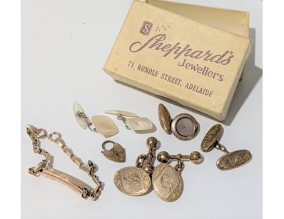 The Curio Collection (A985) - Lot 1196