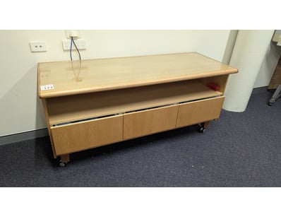 Office Furniture & Equipment (NSWA985) - Lot 171