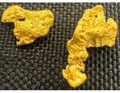 0.919 GRAMS AUSTRALIAN GOLD NUGGETS

Dimensions: H...