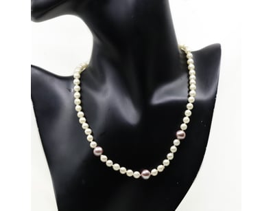 Affordable Jewellery Market (A1007) - Lot 521