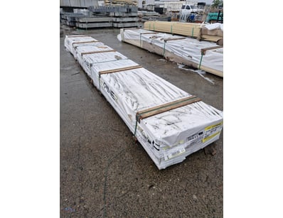 62mm x 18mm x 5400mm, MeyPINE3 PR, H3

176 Lengths...