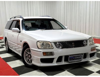 <b>2000 Nissan Stagea 250T RS Four - White - 123,1...