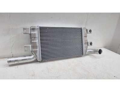 Rrp $1420, Aluminum intercooler unit model LN00181...