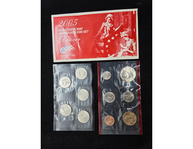 2005 UNITED STATES MINT UNCIRCULATED COIN SET - DE...