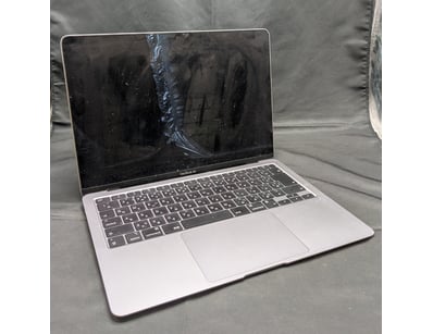 UNRESERVED Airport - Lost Property (A980) - Lot 679