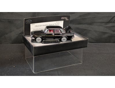 Model Car Mania (A996) - Lot 375