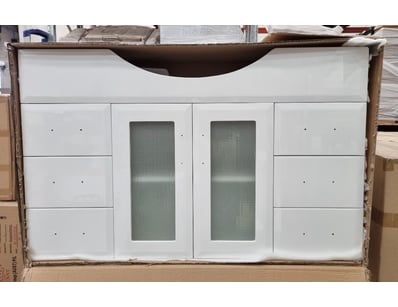 $5M Bathroom Appliances Blitz Part 2 (VICA895) - Lot 140