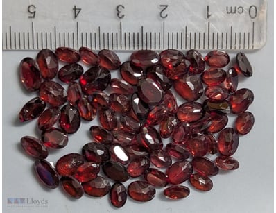 50 CARATS GARNET GEMSTONES      

50 Carats Garnet...