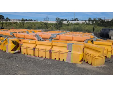 GOLD COAST COOMERA CIVIL CONTRACTORS END OF PROJE... - Lot 1