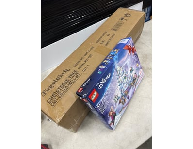 Unclaimed Freight (GCA1002) - Lot 1828