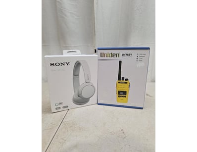 Gadgets, Music & Pastimes (A984) - Lot 307