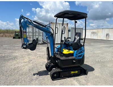 MACKAY UNUSED Machinery, Containers & Generators - Lot 2