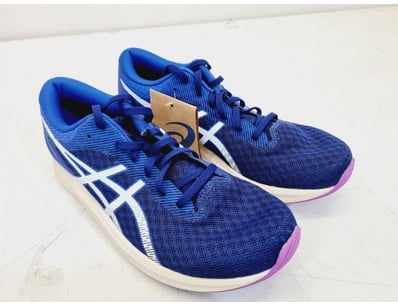 Major Brand Apparel & Footwear Liquidation Even... - Lot 243