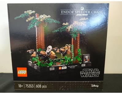 **UNRESERVED** COOKIE'S LIFETIME COLLECTION OF ... - Lot 609