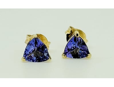 Affordable Jewellery Market (A986) - Lot 2401