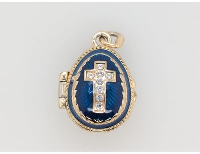 GOLD PLATED CZ EGG PENDANT


583010+32


