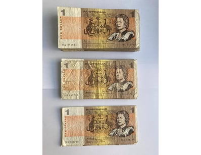 Banknotes & Coins (A987) - Lot 1925