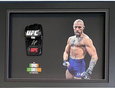 Prestigious Memorabilia (A993) - Lot 2522