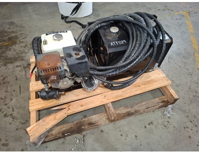 Hydraulic equipment, Jono and johno petrol motor 1...