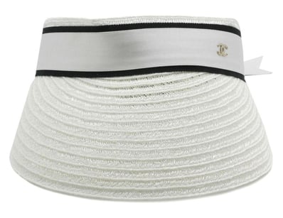 Designer Vault (A985) - Lot 8100