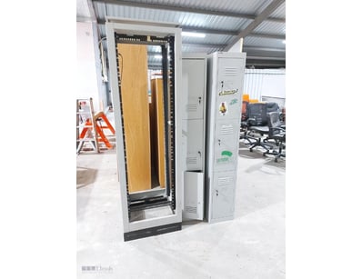 x2 Metal Lockers + IT Networking Rack (Server/Mode...