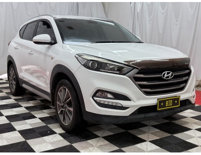 <b>2018 Hyundai Tucson TL Active X Wagon - White -...