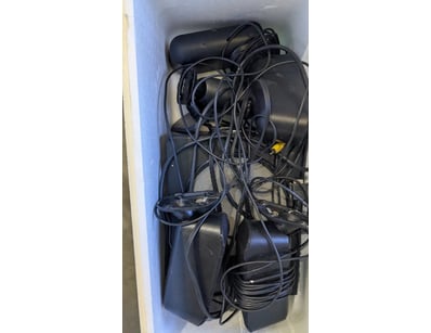 Lot of audio/speaker equipment comprising multiple...