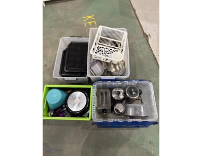 Comprehensive kitchen equipment collection featuri...