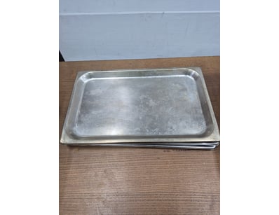 Lot of 4 over trays/oven covers. Metal surface. 53...