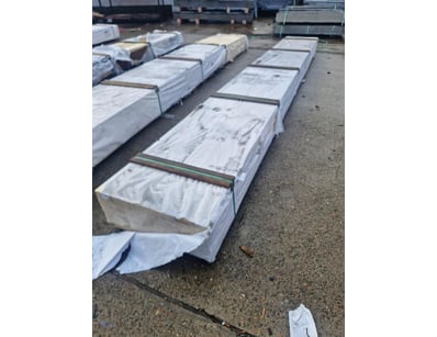 163mm x 30mm x 5400mm, MeyPINE3 PR, H3

36 Lengths...