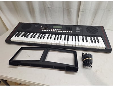 Gadgets, Music & Pastimes (A1005) - Lot 1534