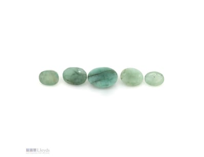 10.49CT TSW X 5, NATURAL JADE     

Medium-Medium ...
