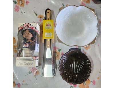 Vintage Parr's New Zealand Maori doll in its origi...