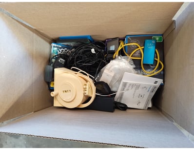 Mixed lot of electronics and gaming equipment incl...