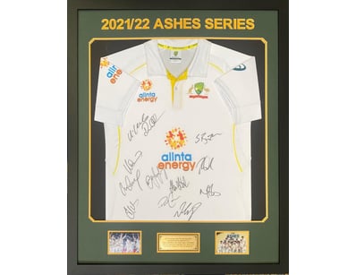 Prestigious Memorabilia (A1002) - Lot 132