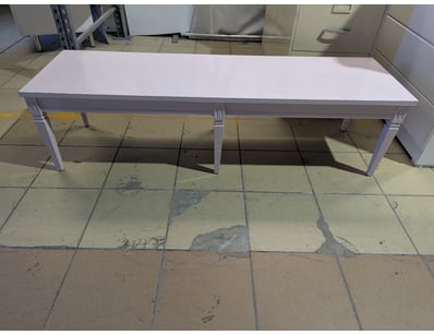 Coffee table, pink shiny finish

Dimensions: H 4...