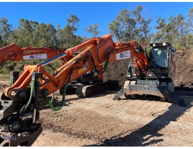 <b>2021 Hitachi ZX135USLC-5B Hydraulic Excavator -...