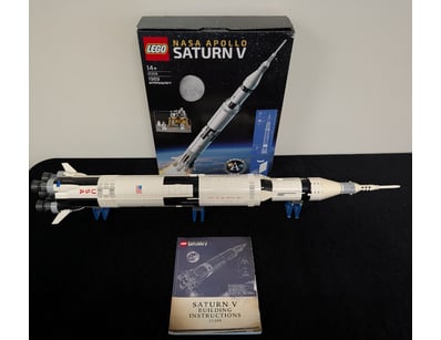 **UNRESERVED** LIFETIME COLLECTION OF LEGO PART... - Lot 104