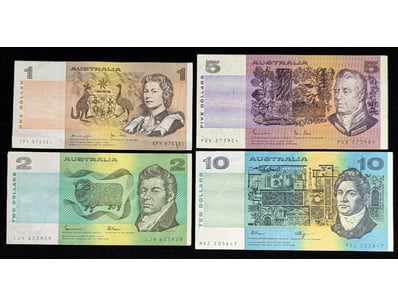 Banknotes & Coins (A978) - Lot 1900