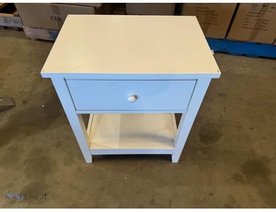 1 x bedside table

